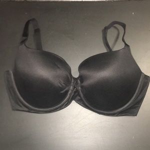 Victoria’s Secret Fabulous Bra